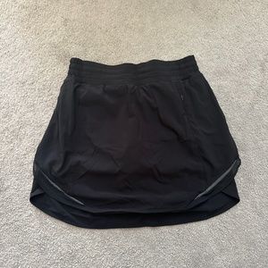 Lulu lemon skort